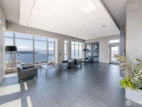 583 Battery Street 1908N, Seattle WA 98121