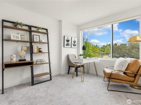 3901 S Cloverdale Street E, Seattle WA 98118