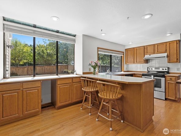 5907 S 296th Place, Auburn WA 98001