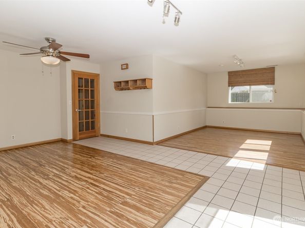 22004 117th Avenue SE, Kent WA 98031