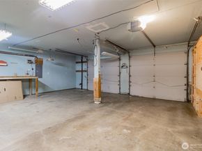 22004 117th Avenue SE, Kent WA 98031