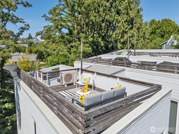 3642 A Interlake Avenue N, Seattle WA 98103