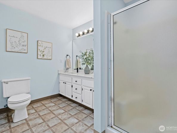 11210 SE 219th Place, Kent WA 98031