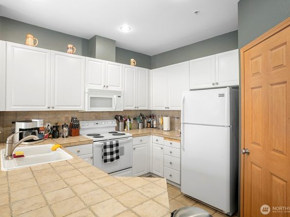 17614 134th Lane SE, Renton WA 98058