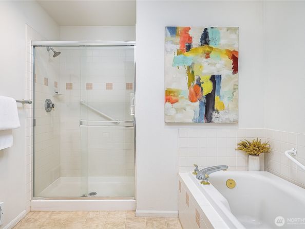 1762 NW 57th Street 201, Seattle WA 98107