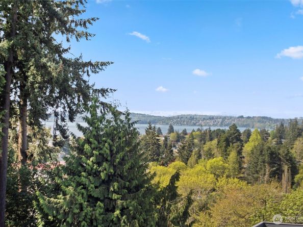 11121 NE 91ST Lane, Kirkland WA 98033