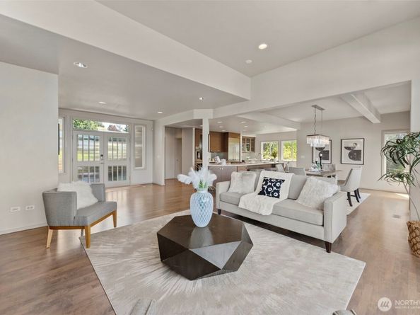 11121 NE 91ST Lane, Kirkland WA 98033