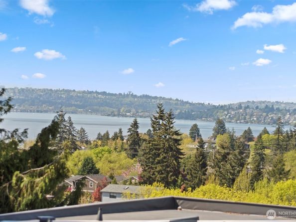 11121 NE 91ST Lane, Kirkland WA 98033