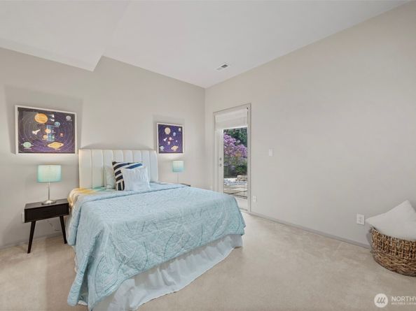 11121 NE 91ST Lane, Kirkland WA 98033