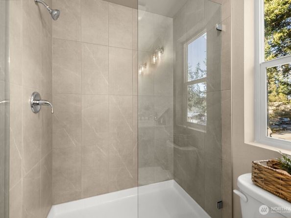 13107 21ST Court NE, Lake Stevens WA 98258