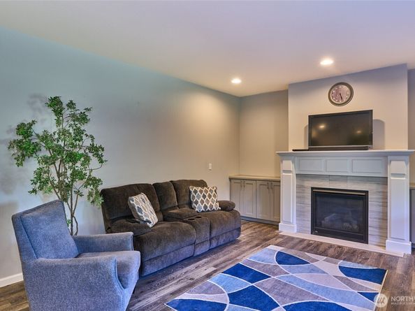 12235 SE 253rd Street, Kent WA 98030