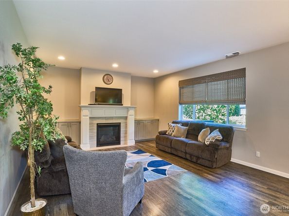12235 SE 253rd Street, Kent WA 98030
