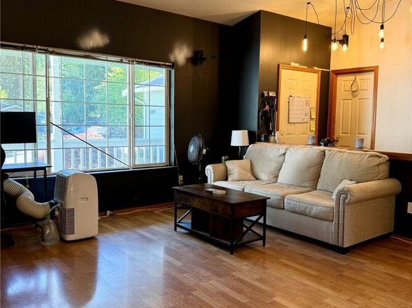 7169 E Raintree Lane, Port Orchard WA 98366
