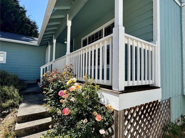 7169 E Raintree Lane, Port Orchard WA 98366