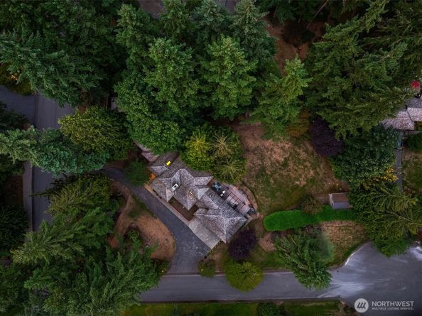 16508 NE 134th Place, Redmond WA 98052