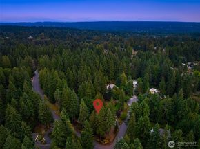 16508 NE 134th Place, Redmond WA 98052