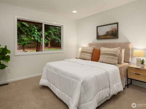 16508 NE 134th Place, Redmond WA 98052