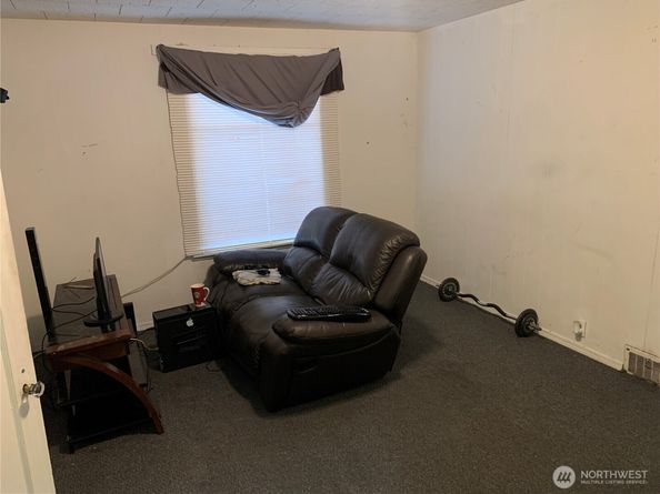 2515 Oakes Ave, Everett WA 98201