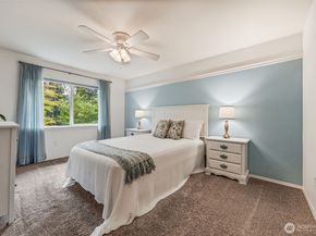 23430 100th Ave SE E102, Kent WA 98031