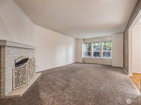 23430 100th Ave SE E102, Kent WA 98031