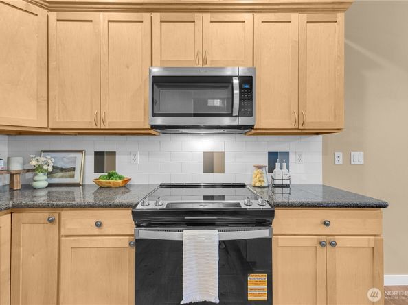13824 North Creek Drive 1202, Mill Creek WA 98012