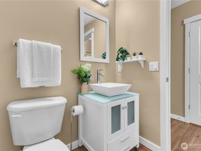 13824 North Creek Drive 1202, Mill Creek WA 98012