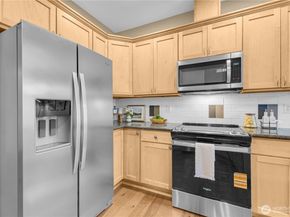13824 North Creek Drive 1202, Mill Creek WA 98012