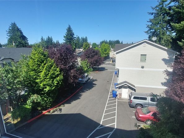 6907 Rainier Drive E 1B, Everett WA 98203