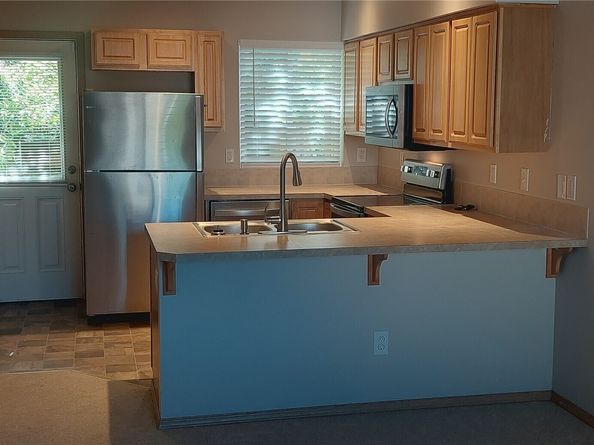 6907 Rainier Drive E 1B, Everett WA 98203