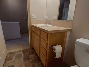 6907 Rainier Drive E 1B, Everett WA 98203