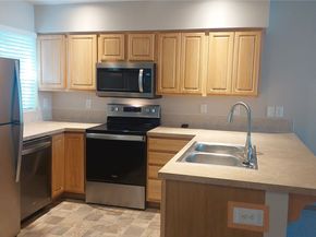 6907 Rainier Drive E 1B, Everett WA 98203