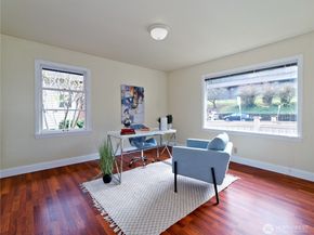 30 SE Bush Street, Issaquah WA 98027