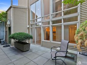 2324 1st Avenue 210, Seattle WA 98121