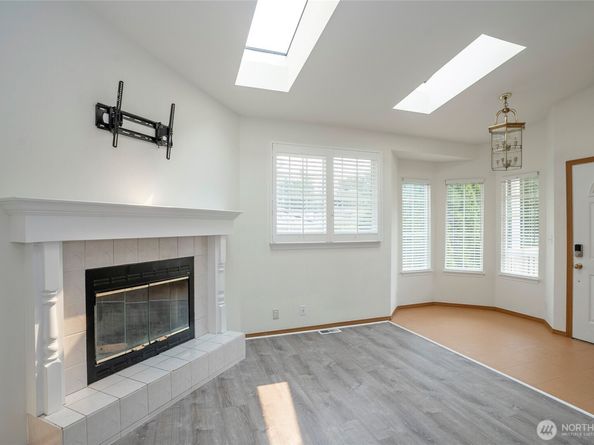 2148 SE 8th Drive, Renton WA 98055