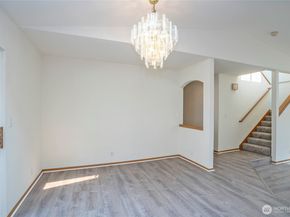 2148 SE 8th Drive, Renton WA 98055