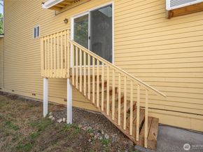2148 SE 8th Drive, Renton WA 98055