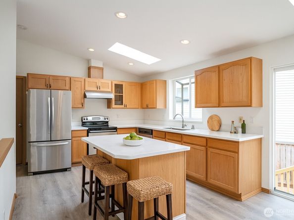 2148 SE 8th Drive, Renton WA 98055