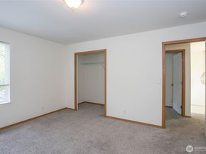 2148 SE 8th Drive, Renton WA 98055