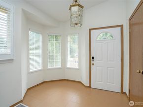 2148 SE 8th Drive, Renton WA 98055