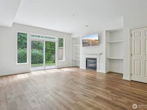21616 9th Avenue SE C105, Bothell WA 98021