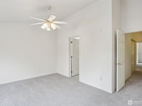 21616 9th Avenue SE C105, Bothell WA 98021