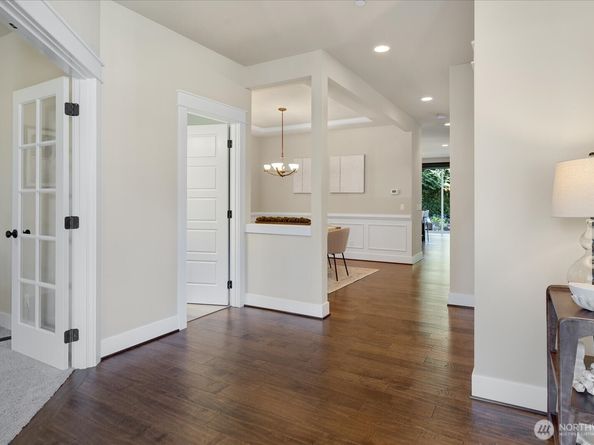 6555 125th Avenue NE, Kirkland WA 98033