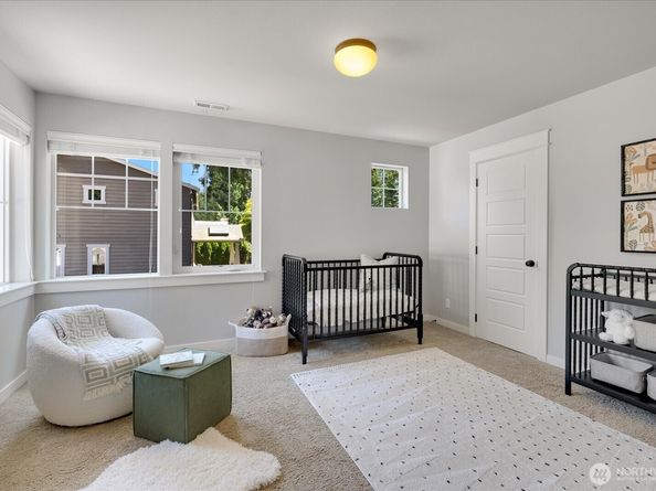 6555 125th Avenue NE, Kirkland WA 98033