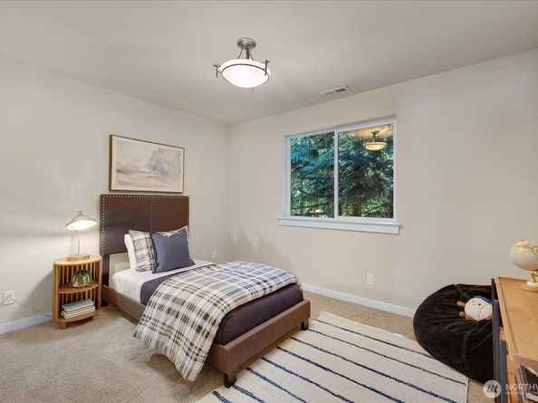 6555 125th Avenue NE, Kirkland WA 98033