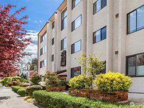 5801 Phinney Avenue N 103, Seattle WA 98103