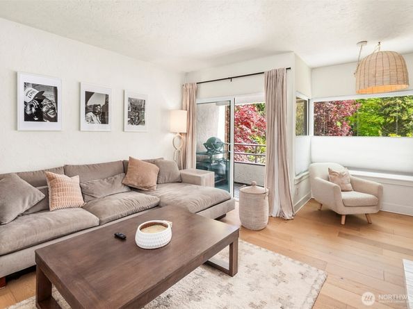 5801 Phinney Avenue N 103, Seattle WA 98103