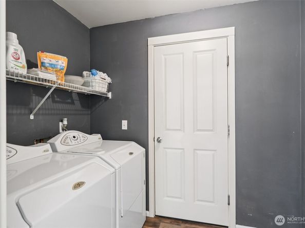 22103 45th Avenue S, Kent WA 98032