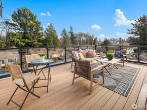 10043 8th Avenue NW, Seattle WA 98177