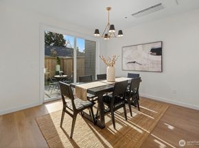 10043 8th Avenue NW, Seattle WA 98177