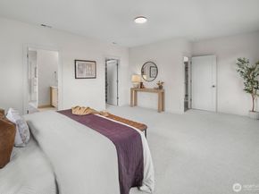 10043 8th Avenue NW, Seattle WA 98177